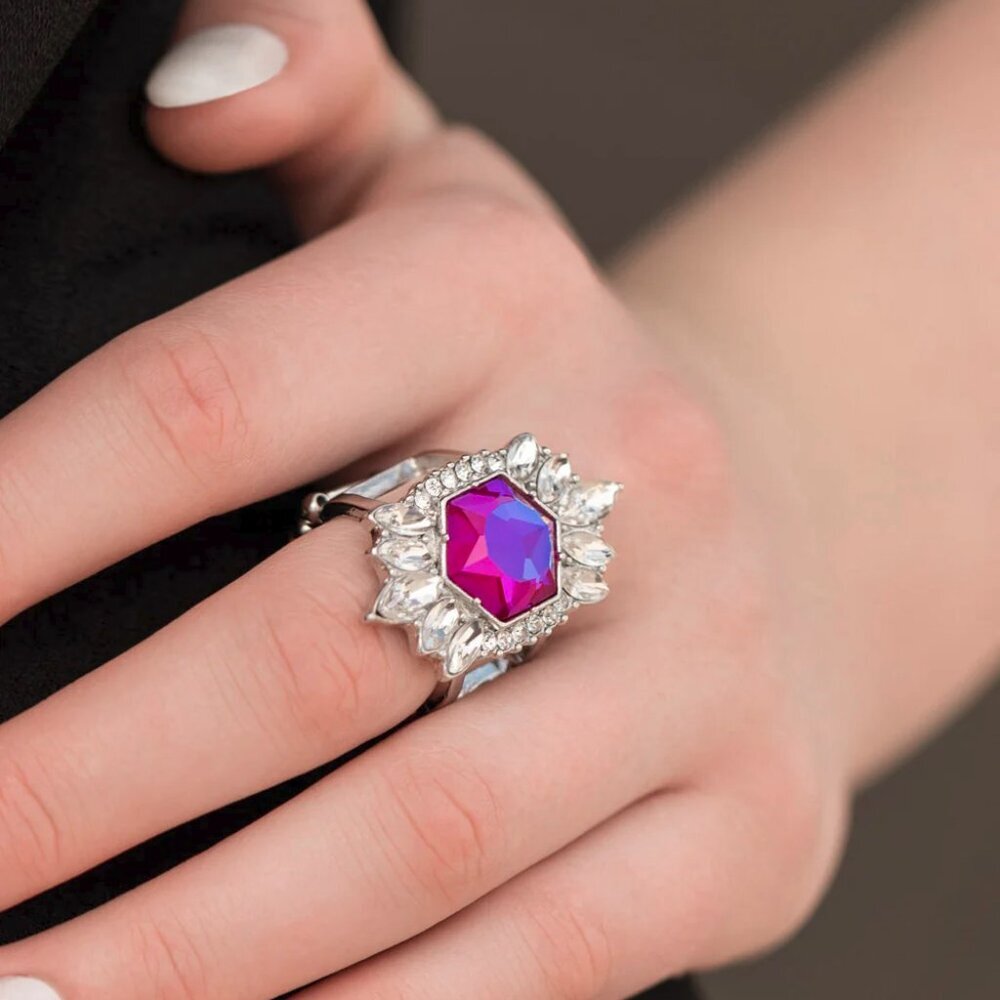 Paparazzi Jewelry Accessories - Divine Intervention - Pink Ring - Vintage - Picture 1 of 4